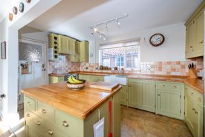 Dining Kitchen- click for photo gallery